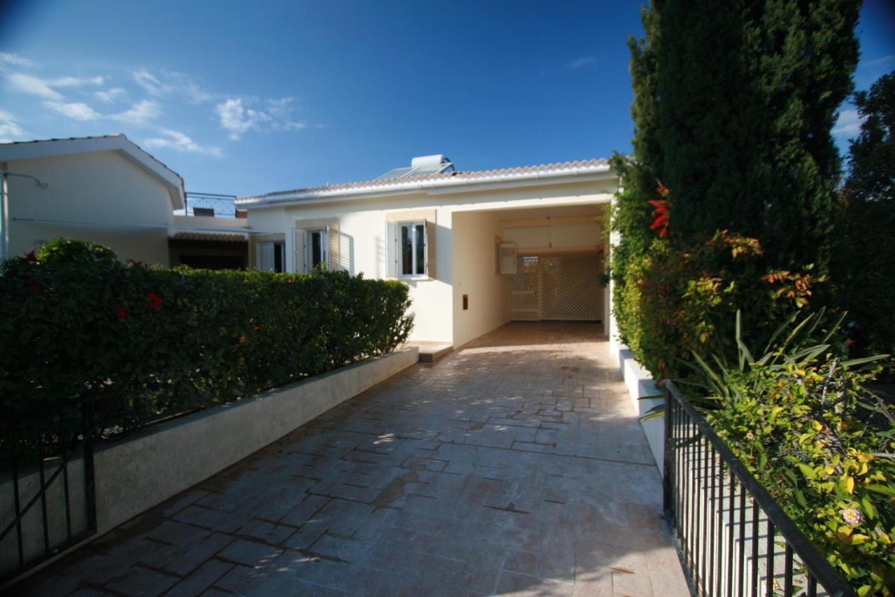 Beach Villa Sofia Neo Chorio Exterior photo